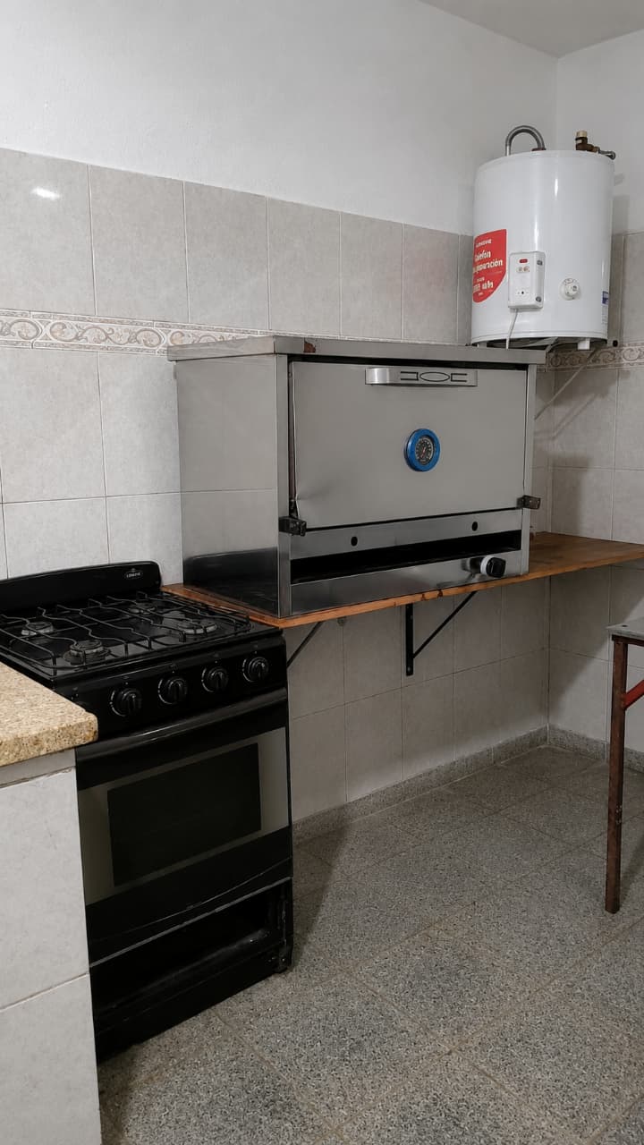 Cocina y horno del salón